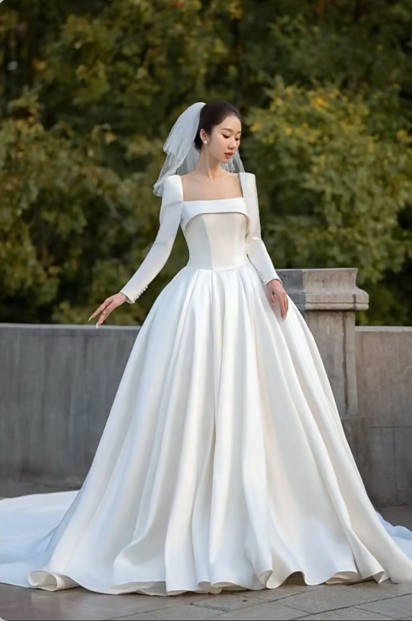 Simple Square Neck A-Line Long Wedding Dresses Satin White Bridal Gowns Long Sleeves Bridal Dresses DP04185