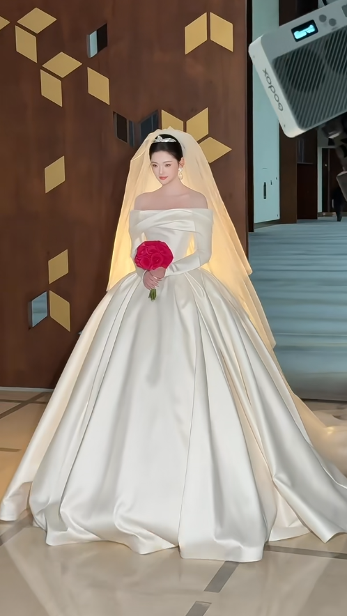 Süßes Ballkleid Spaghettiträger Silbergrau Mini Kurzes Formales Homecoming-Kleid Party Kurzes Ballkleid Hoco Kleider DH2684