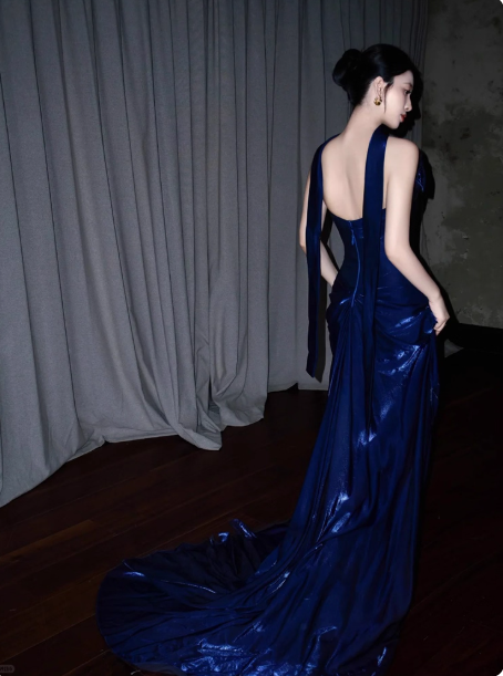Elegant Strapless Sheath Blue Prom Dresses Satin Sleeveless Long Evening Dresses  DP04193