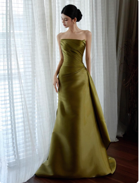 Chic Strapless Sheath Olive Green Prom Dresses Satin Sleeveless Long Evening Dresses DP04196