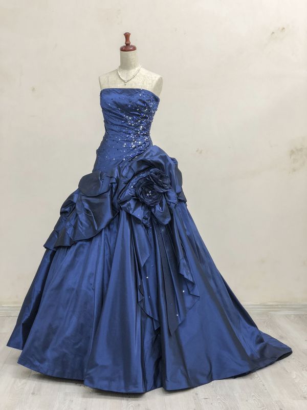 Gorgeous Strapless Ball Gown Navy Blue Long Prom Dresses Satin Sleeveless Birthday Dresses Sequins Navy Blue Quinceanera Dresses DP04205