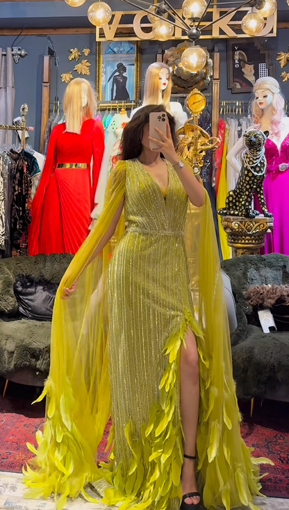 Elegant Sheath Olive Green Mother of Bride Dresses Beaded Tulle Evening Dresses with Slits DP04210