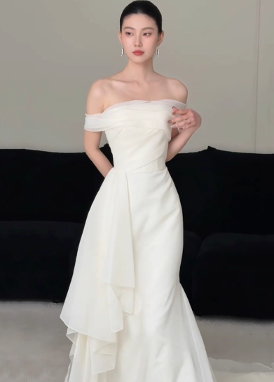 Süßes Ballkleid Spaghettiträger Silbergrau Mini Kurzes Formales Homecoming-Kleid Party Kurzes Ballkleid Hoco Kleider DH2684