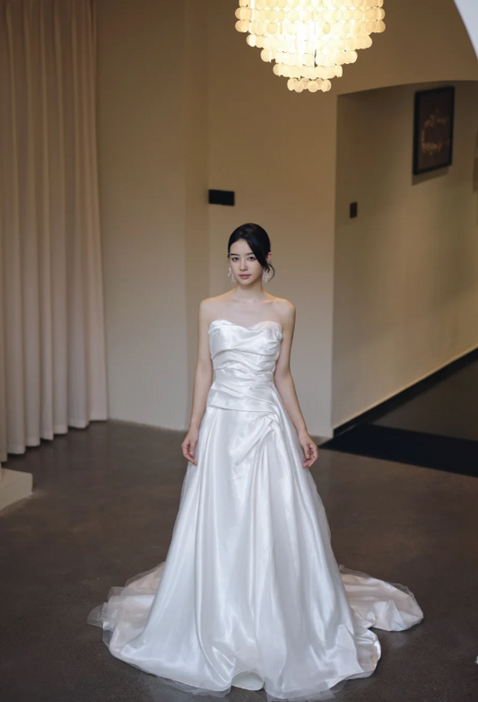 Süßes Ballkleid Spaghettiträger Silbergrau Mini Kurzes Formales Homecoming-Kleid Party Kurzes Ballkleid Hoco Kleider DH2684