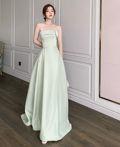 Süßes Ballkleid Spaghettiträger Silbergrau Mini Kurzes Formales Homecoming-Kleid Party Kurzes Ballkleid Hoco Kleider DH2684