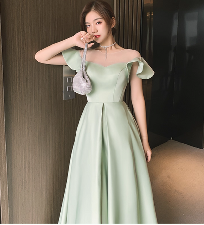 Süßes Ballkleid Spaghettiträger Silbergrau Mini Kurzes Formales Homecoming-Kleid Party Kurzes Ballkleid Hoco Kleider DH2684