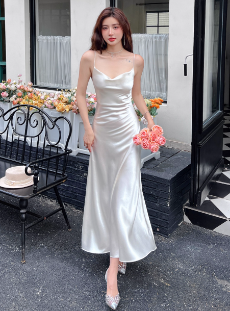 Süßes Ballkleid Spaghettiträger Silbergrau Mini Kurzes Formales Homecoming-Kleid Party Kurzes Ballkleid Hoco Kleider DH2684