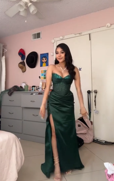 Elegant Sweetheart Sheath Long Prom Dresses Satin Dark Green Evening Dresses Sleeveless Formal Dresses DP04261