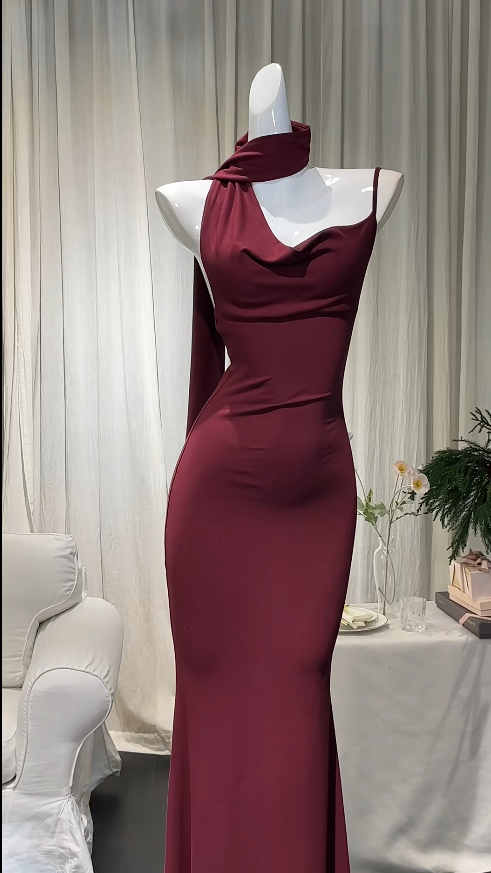 Elegant Spaghetti Straps Sheath Long Prom Dresses Chiffon Burgundy Evening Dresses Sleeveless Burgundy Christmas Dresses DP04273