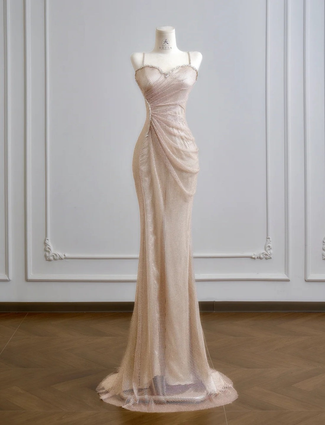 Elegant Spaghetti Straps Sheath Long Prom Dresses Tulle Champagne Birthday Dresses Sleeveless Evening Dresses DP04296