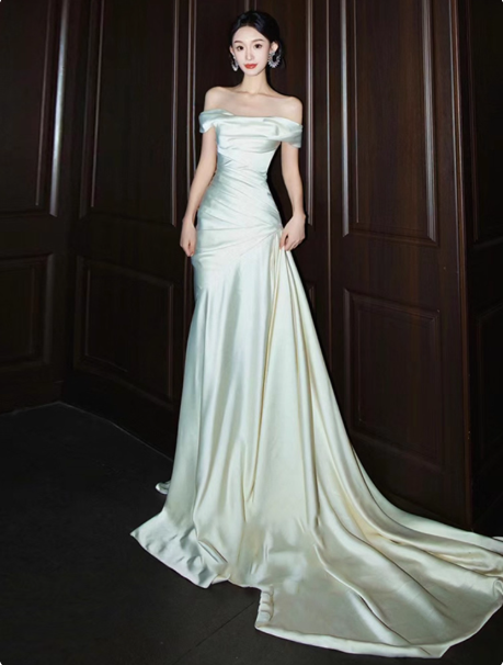 Süßes Ballkleid Spaghettiträger Silbergrau Mini Kurzes Formales Homecoming-Kleid Party Kurzes Ballkleid Hoco Kleider DH2684