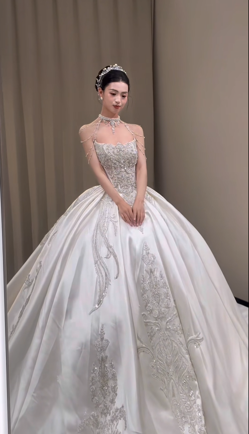 Süßes Ballkleid Spaghettiträger Silbergrau Mini Kurzes Formales Homecoming-Kleid Party Kurzes Ballkleid Hoco Kleider DH2684