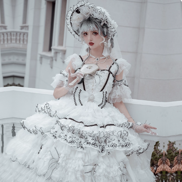 Süßes Ballkleid Spaghettiträger Silbergrau Mini Kurzes Formales Homecoming-Kleid Party Kurzes Ballkleid Hoco Kleider DH2684