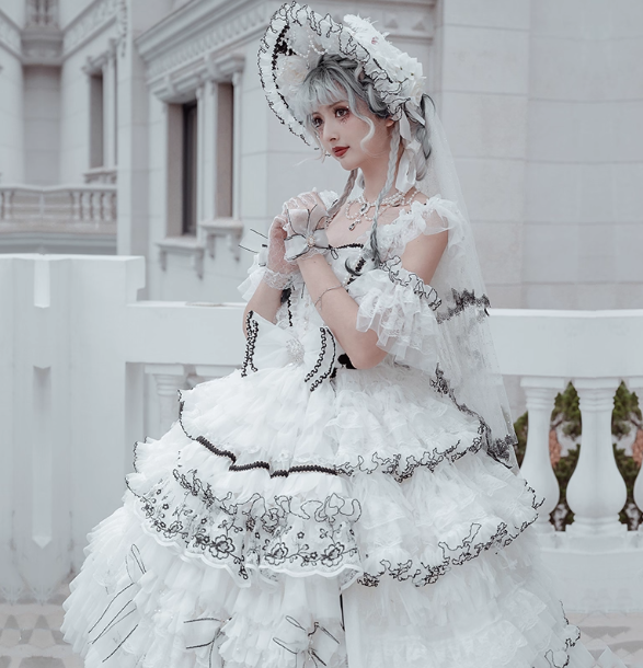 Süßes Ballkleid Spaghettiträger Silbergrau Mini Kurzes Formales Homecoming-Kleid Party Kurzes Ballkleid Hoco Kleider DH2684