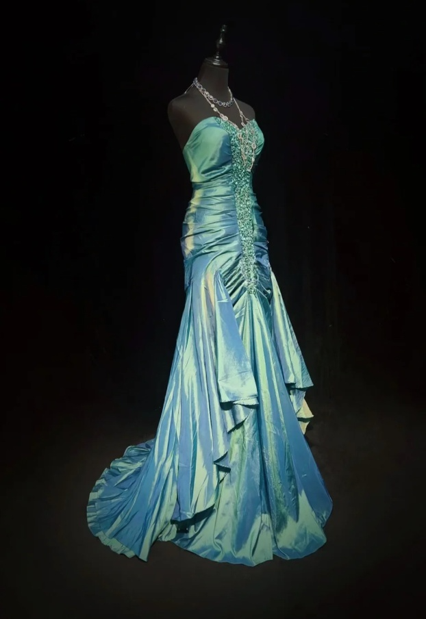 Sweetheart Sheath Long Prom Dresses Chic Satin Evening Dresses Sleeveless Formal Dresses DP04400