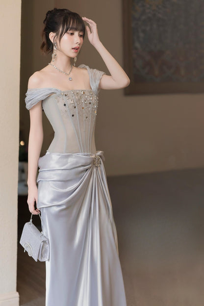 Süßes Ballkleid Spaghettiträger Silbergrau Mini Kurzes Formales Homecoming-Kleid Party Kurzes Ballkleid Hoco Kleider DH2684