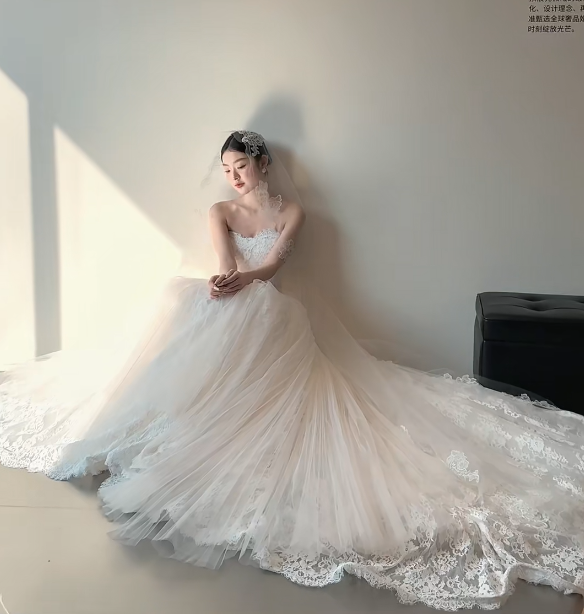 Süßes Ballkleid Spaghettiträger Silbergrau Mini Kurzes Formales Homecoming-Kleid Party Kurzes Ballkleid Hoco Kleider DH2684