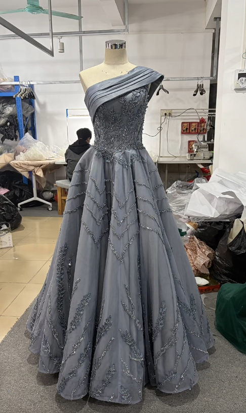 Cute A-line Gray Long Prom Dresses Tulle One-shoulder Quinceanera Dresses Sleevs Sweet 16 Dresses DP04439