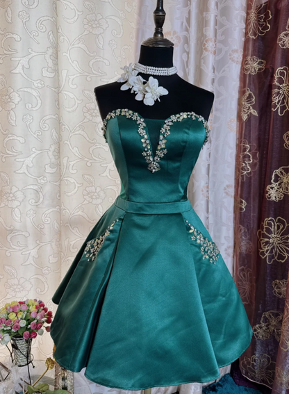 Sexy Sweetheart A-Line Long Prom Dresses Satin Green Party Dresses Sleeveless Evening Dresses  DP04469