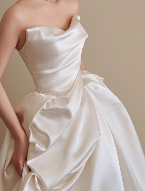 Simple A-Line Long Wedding Dresses Satin Strapless White Bridal Dresses Sleeveless Bridal Gowns DP04491