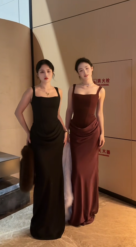 Elegant Spaghetti Straps Sheath Long Prom Dresses Satin Burgundy Evening Dresses DP04501