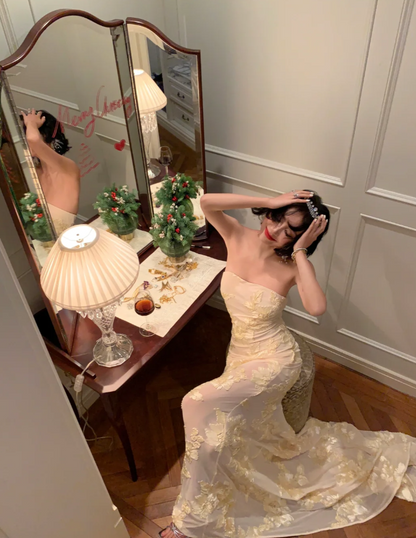 Elegant Strapless Sheath Long Prom Dresses Satin Appliques Sleeveless Evening Dresses DP04506