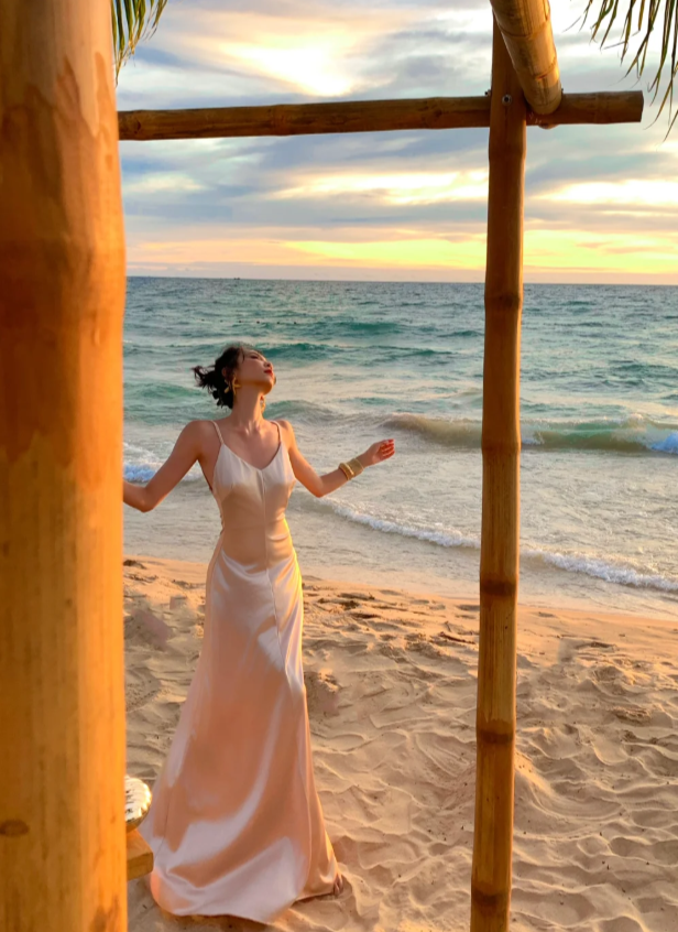 Süßes Ballkleid Spaghettiträger Silbergrau Mini Kurzes Formales Homecoming-Kleid Party Kurzes Ballkleid Hoco Kleider DH2684