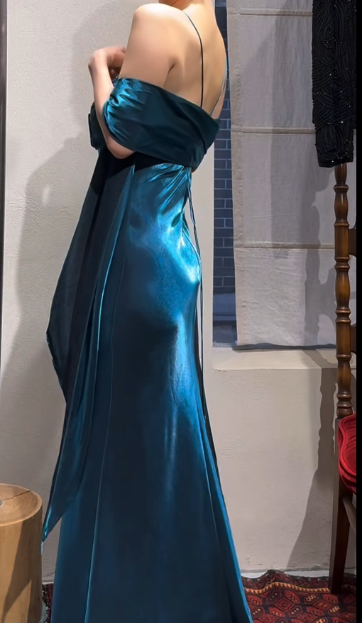 Süßes Ballkleid Spaghettiträger Silbergrau Mini Kurzes Formales Homecoming-Kleid Party Kurzes Ballkleid Hoco Kleider DH2684