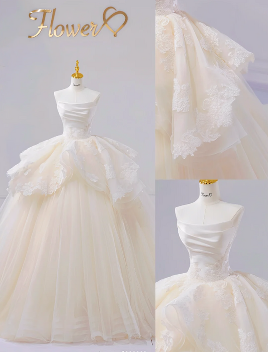 Timeless Ball Gown Tulle Long Wedding Dresses Applique Light Champagne Bridal Dresses Sleeveless Bridal Gowns DP04517
