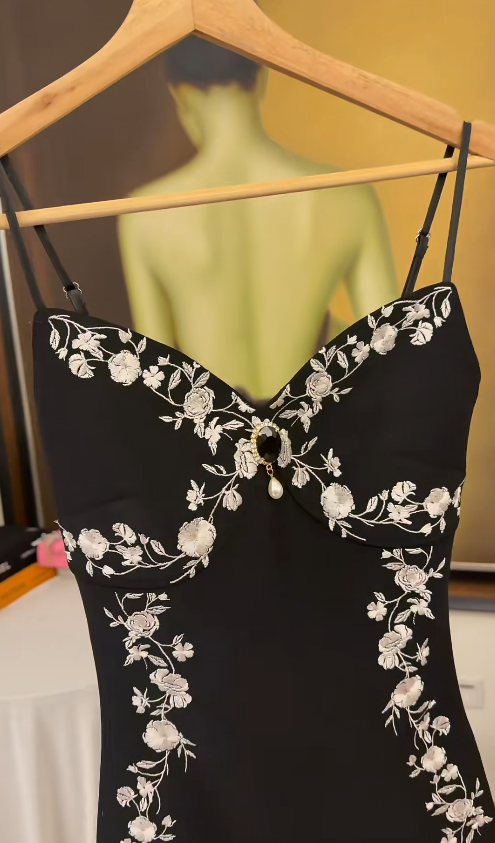 Süßes Ballkleid Spaghettiträger Silbergrau Mini Kurzes Formales Homecoming-Kleid Party Kurzes Ballkleid Hoco Kleider DH2684