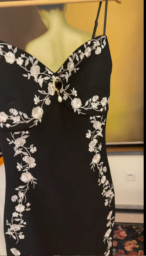 Süßes Ballkleid Spaghettiträger Silbergrau Mini Kurzes Formales Homecoming-Kleid Party Kurzes Ballkleid Hoco Kleider DH2684