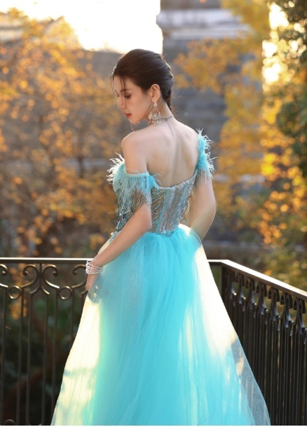 Süßes Ballkleid Spaghettiträger Silbergrau Mini Kurzes Formales Homecoming-Kleid Party Kurzes Ballkleid Hoco Kleider DH2684