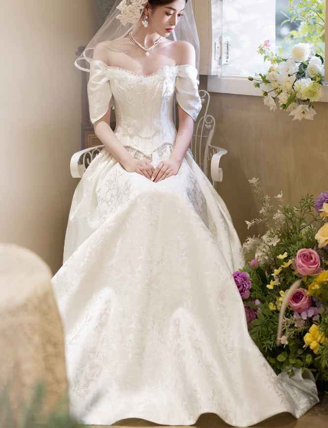 Simple A-Line Long Wedding Dresses Satin White Bridal Dresses Cup Sleeves Bridal Gowns DP04541