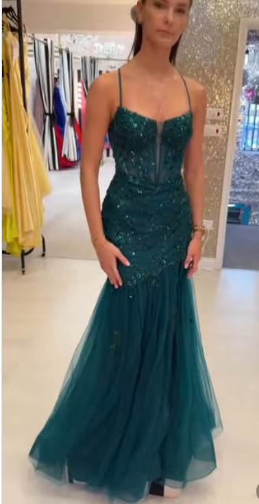 Elegant Mermaid Evening Dresses Tulle Spaghetti Straps Dark Green Long Prom Dresses Sequins Sleeveless Brithday Dresses    DP04583