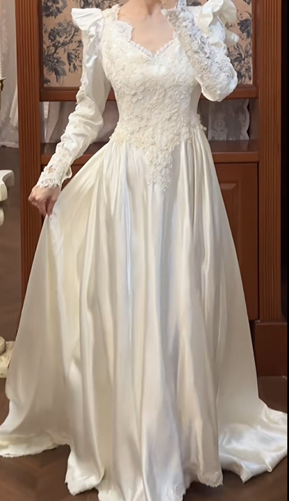 Chic A-Line Long Wedding Dresses Satin V-neck White Bridal Gowns Lace Long Sleeves Bridal Dresses DP04591