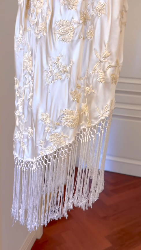 Vintage Champagne Prom Dresses Satin Sheath Long Evening Dresses Beaded Sleeveless Party Dresses DP04602