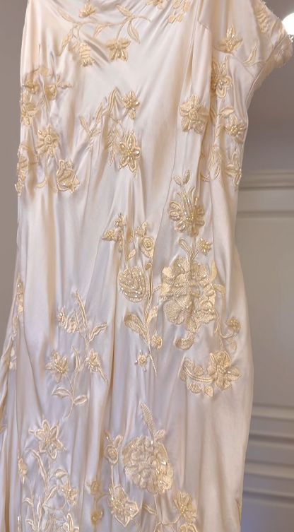 Vintage Champagne Prom Dresses Satin Sheath Long Evening Dresses Beaded Sleeveless Party Dresses DP04602