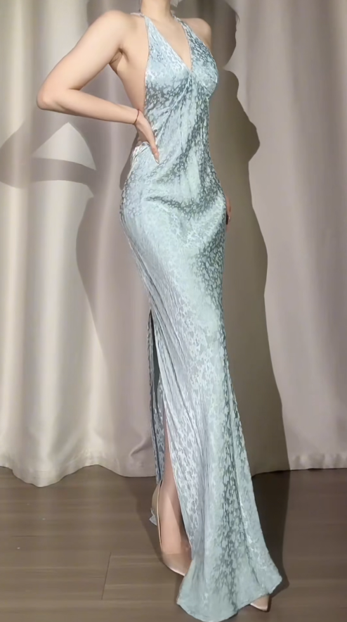 Vintage Blue Prom Dresses Beaded V-neck Long Evening Dresses Sleeveless Party Dresses DP04605