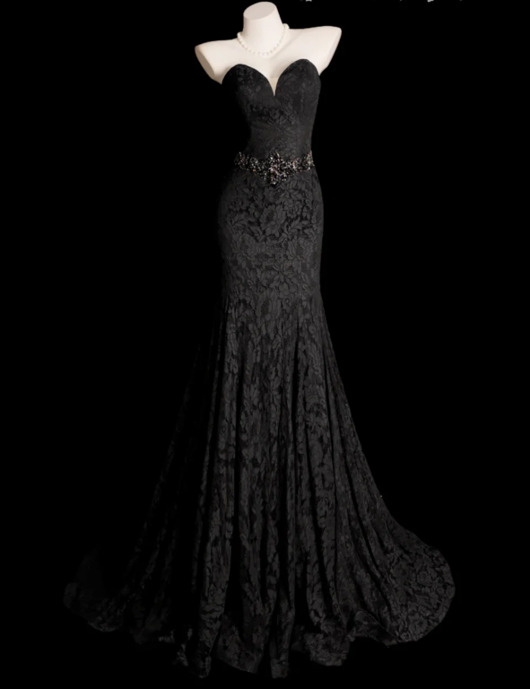 Simple Mermaid Long Prom Dresses Lace Applique Black Evening Dresses Sleeveless Birthday Dresses DP04627