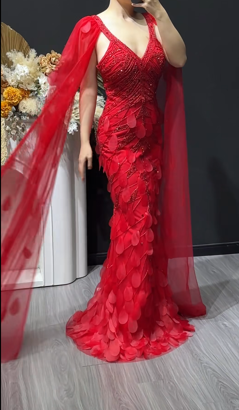 Glam Burgundy Mermaid Long Prom Dresses Beaded Chiffon Sleeveless Party Dresses V-neck Birthday Dresses DP4618