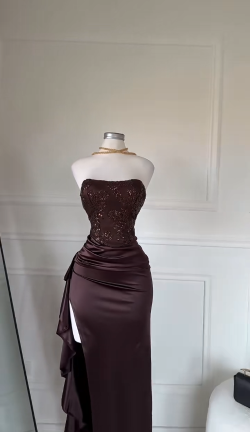 Elegant Sheath Long Prom Dresses Satin Strapless Evening Dresses Sleeveless Brown Birthday Dresses DP04692