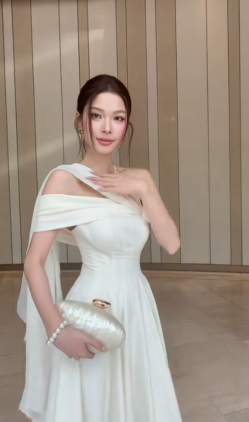 Vintage A-Line Long Prom Dresses Satin One-Shoulder Evening Dresses Sleeveless White Wedding Guest Dresses DP04696