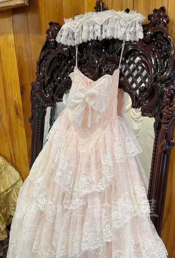 Chic White Long Prom Dresses Sweetheart A-line Evening Dresses Lace Sleeveless BIrthday Dresses DP04708