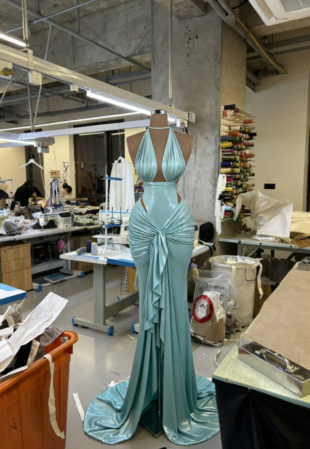 Sexy Blue Long Prom Dresses V-Neck Sheath Brthday Dresses Satin Sleeveless Evening Gowns DP04735