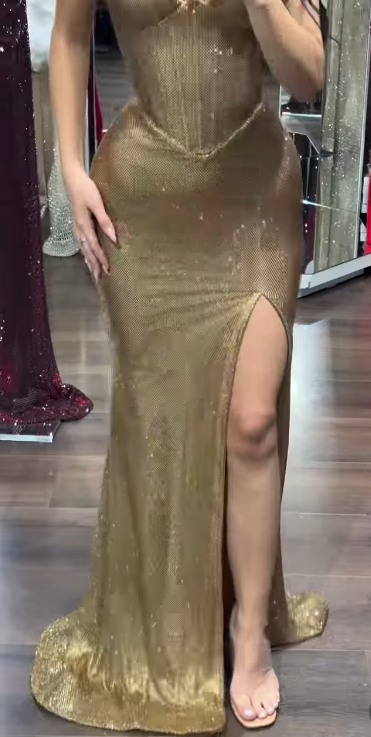 Gorgeous Gold Long Prom Dresses V-neck Sheath Birthday Dresses Diamonds Chiffon Sleeveless Evening Gowns  DP04747