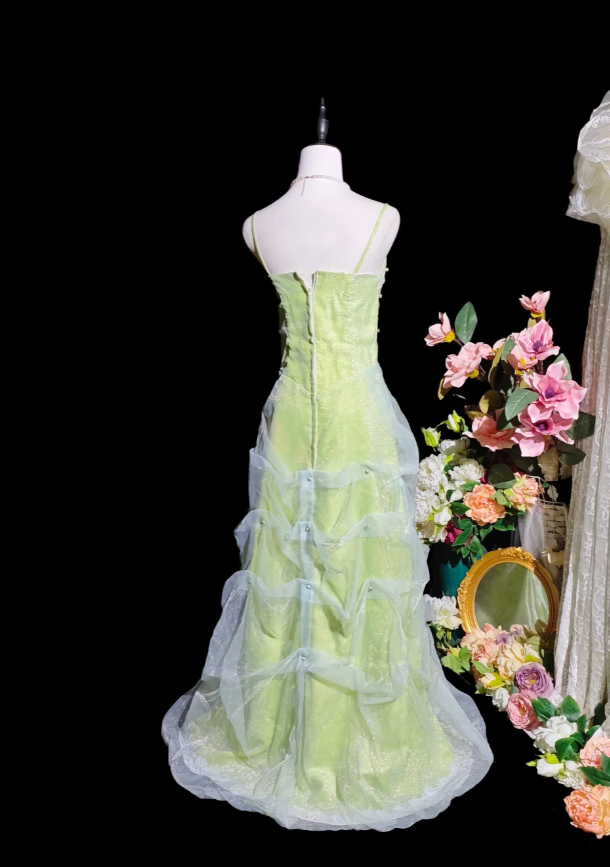 Gorgeous Green Long Prom Dresses Spaghetti Straps Sheath Birthday Dresses Tulle Sleeveless Evening Gowns DP04748