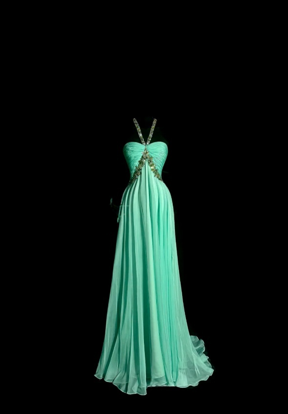 Elegant Sheath Green Long Prom Dresses Beaded Chiffon Halter Evening Gowns DP04782
