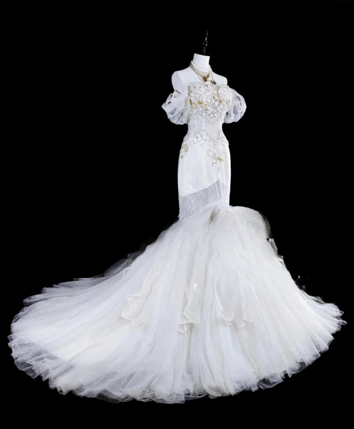 Chic Mermaid Long Wedding Dresses Tulle Appliques White Bridal Gowns Off-shoulder Bridal Dresses DP04792