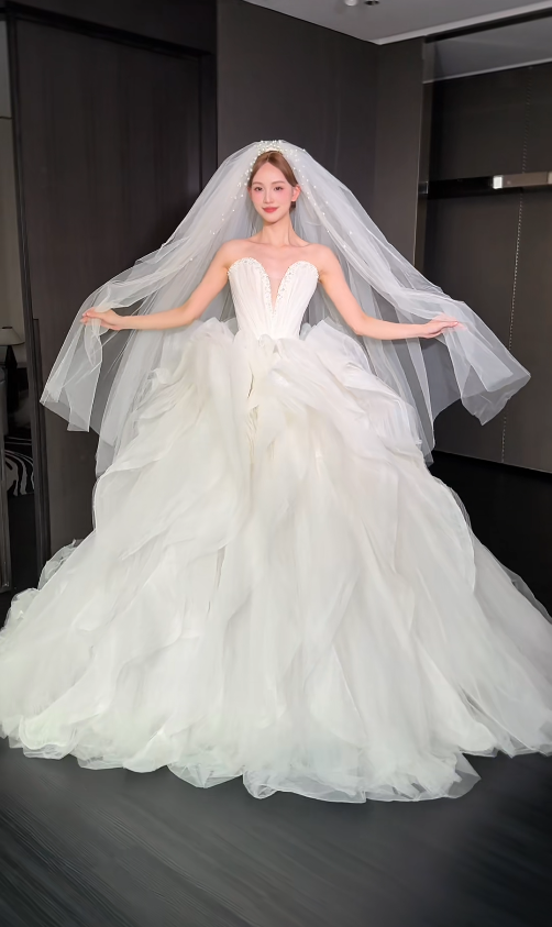 Timeless A-Line Long Wedding Dress Tulle Sweetheart White Bridal Dress Sleeveless Bridal Gown DP04824