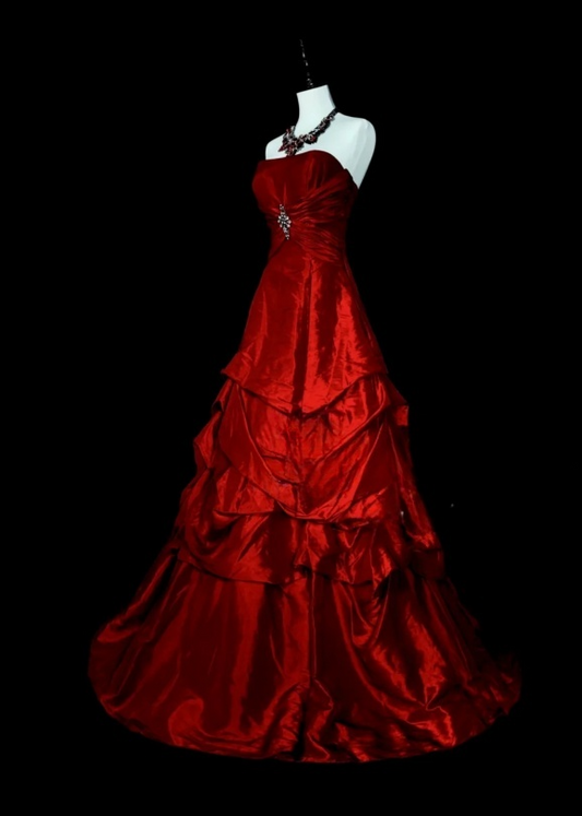 Chic A-Line Burgundy Long Prom Dress Satin Strapless Evening Dress Sleevless Birthday Dress DP04832